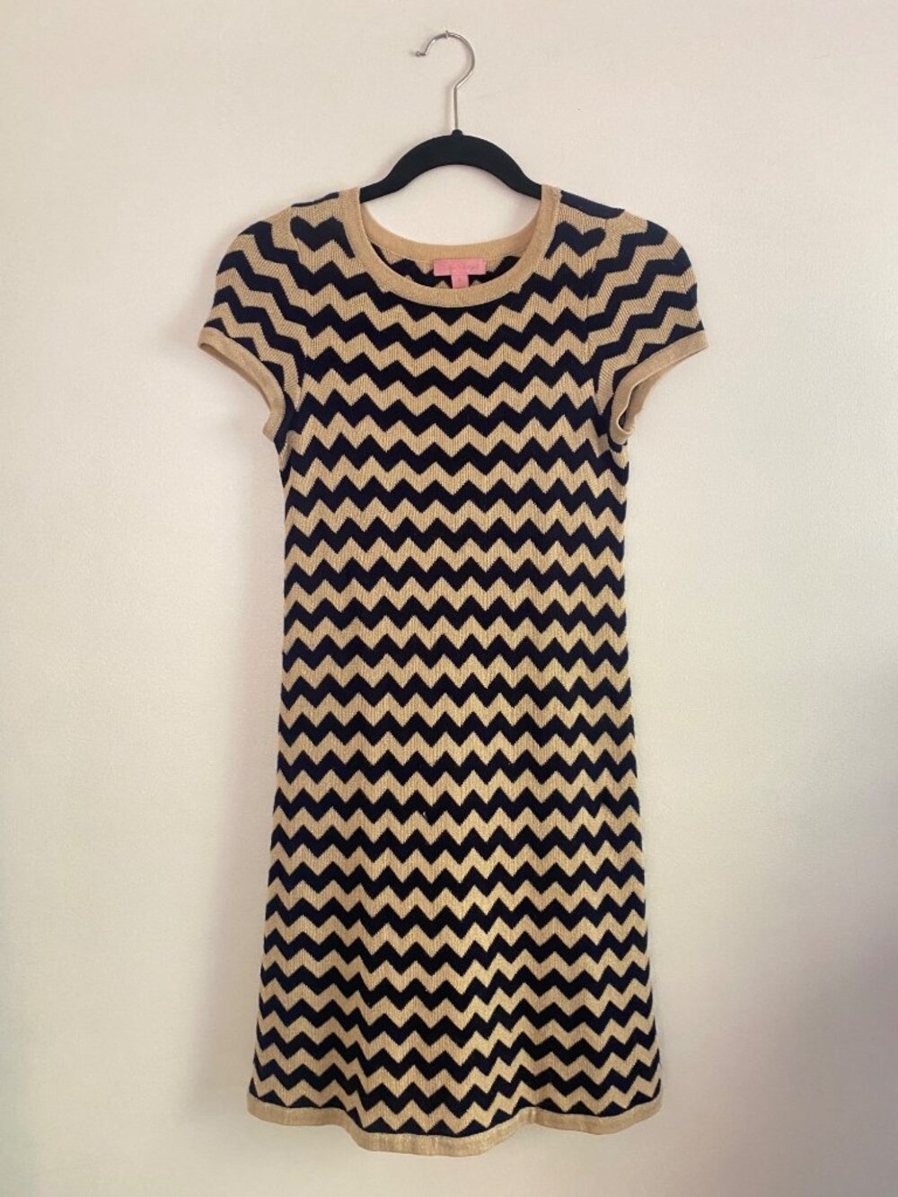 Lilly Pulitzer Chevron Knit Dress Short Sleeve Navy & Gold Size S
